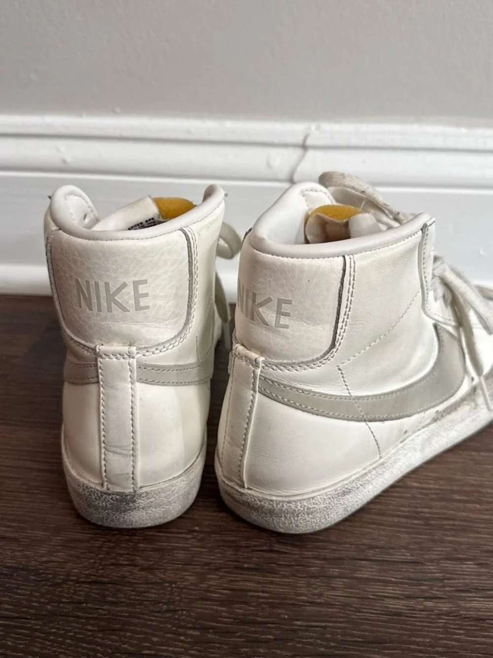 Nike Women's High-Top Sneakers in White and Light Gray